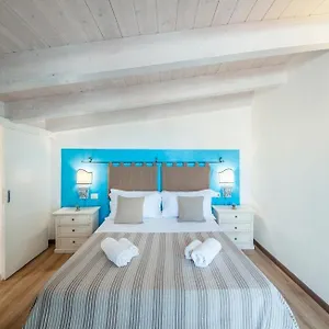 https://rocca-doria.in-sardinia.net